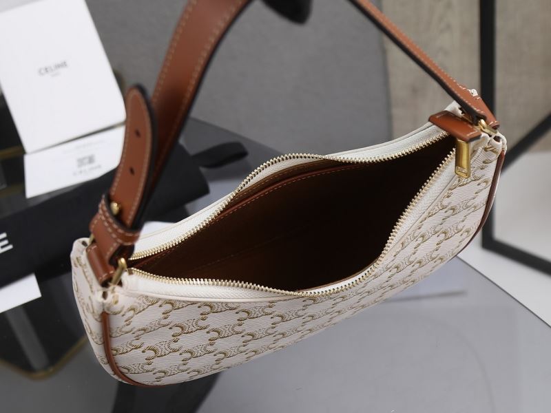 Ce1i*e ava bags